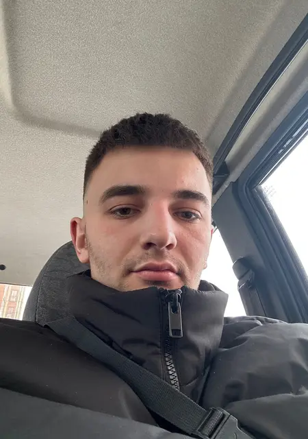 Я Ivan, 23, знакомлюсь на одну ночь в Кыштыме