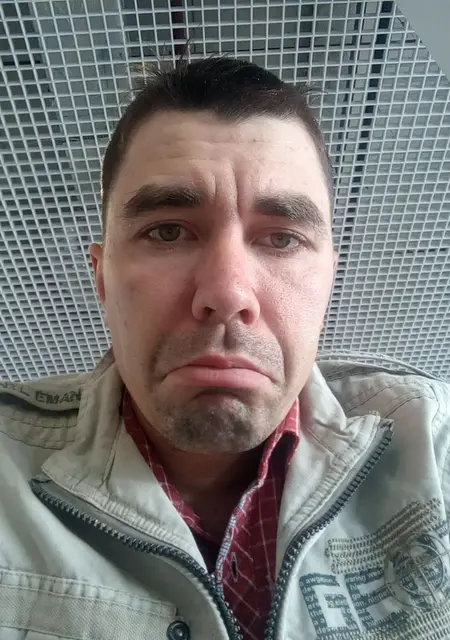 Anton из Уссурийска, ищу на сайте знакомства на одну ночь