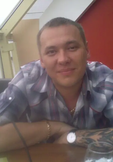 Я Евгений, 42, знакомлюсь для общения в Архангельске