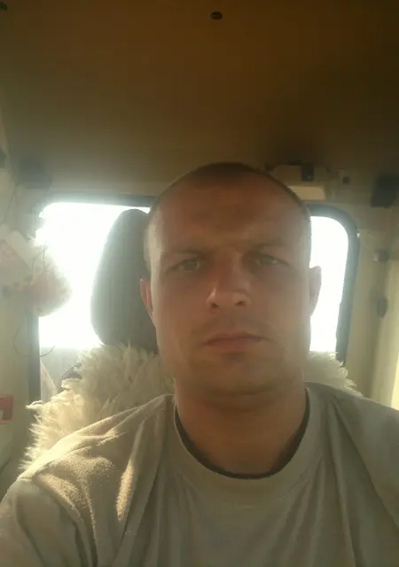 Я Олег, 46, знакомлюсь без обязательств в Томмоте