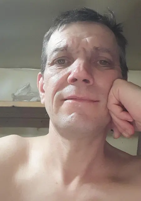 Алексей из Екатеринбурга, мне 52, познакомлюсь на одну ночь