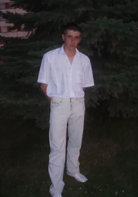 Denis из Барановичей, ищу на сайте знакомства на одну ночь