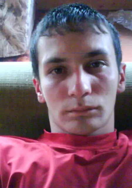 Роман из Кузнецка, мне 38, познакомлюсь без обязательств