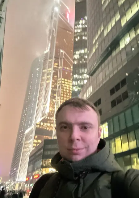 Руслан из Екатеринбурга, мне 35, познакомлюсь для общения