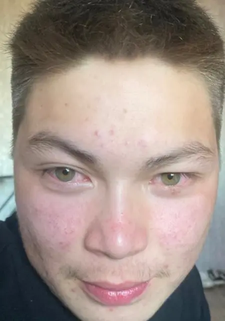 Я Санек, 19, знакомлюсь на одну ночь в Тарко-Сале