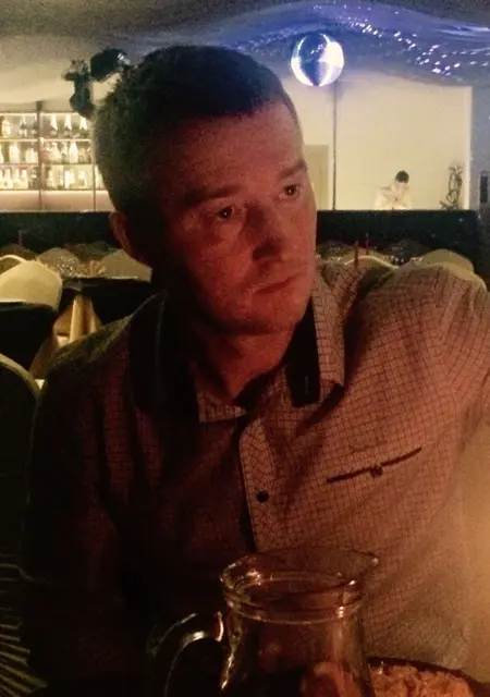 Я Юрий, 39, из Ухты, ищу знакомства без обязательств