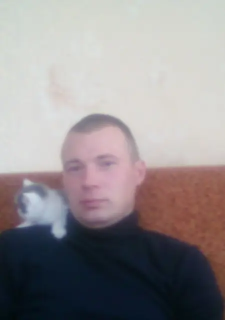 Egor из Омска, ищу на сайте знакомства на одну ночь