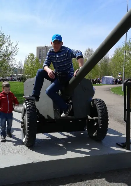 Василий из Промышленной, мне 35, познакомлюсь на одну ночь