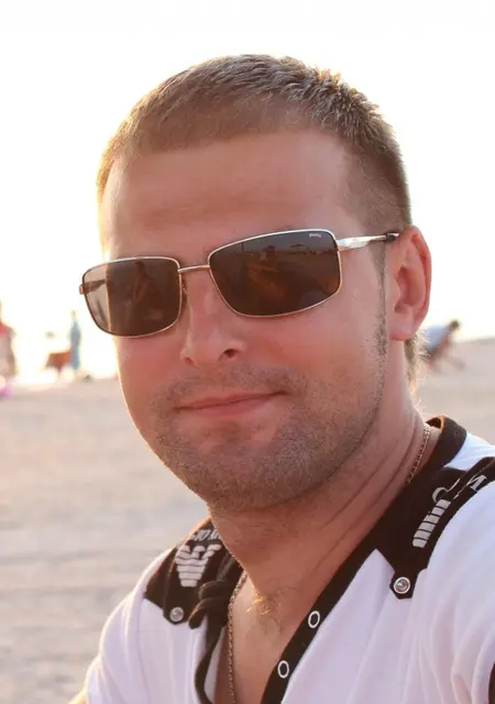 Михаил из Фрязина, мне 41, познакомлюсь на одну ночь