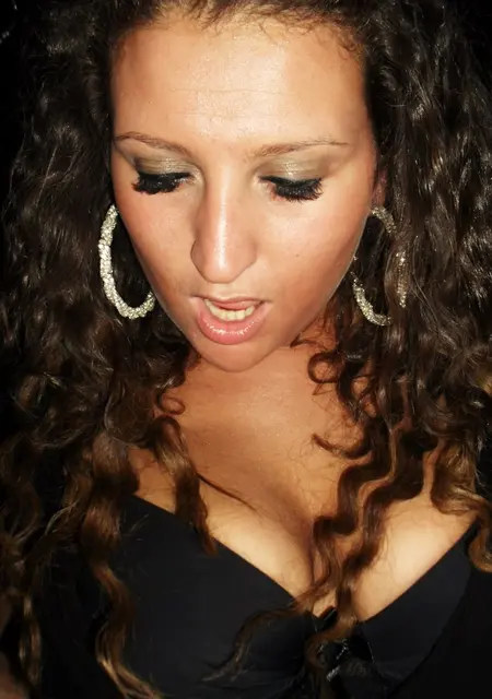 Сабина из Котельникова, ищу на сайте знакомства без обязательств