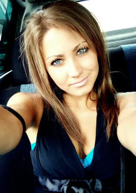 Я Ева, 19, из Костромы, ищу знакомство для общения