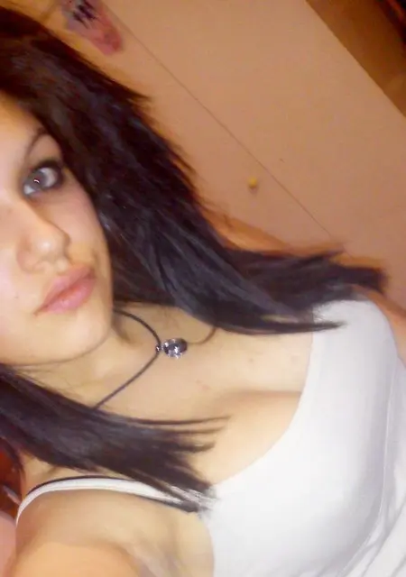 Милана из Левихи, мне 20, познакомлюсь для дружбы