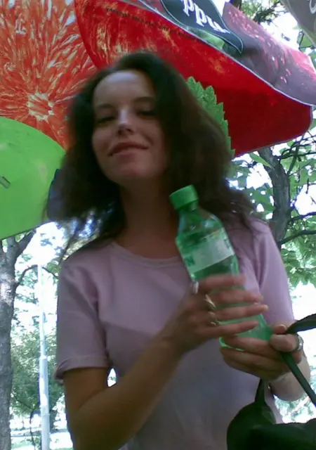 Ева из Колбасы, мне 24, познакомлюсь для дружбы