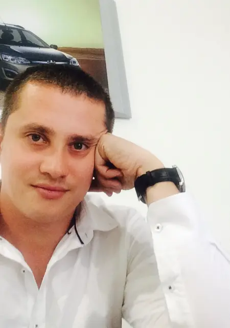 Oleg из Симферополя, мне 42, познакомлюсь на одну ночь