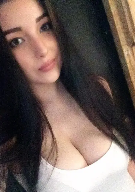 Я Елизавета, 27, знакомлюсь для приятного времяпровождения в Инте