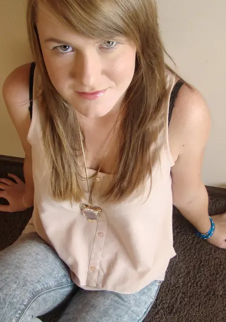 Роза из Саяногорска, ищу на сайте знакомства без обязательств