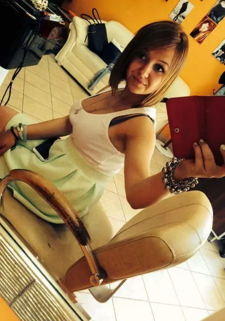 Я Лариса, 18, знакомлюсь на одну ночь в Подпорожье