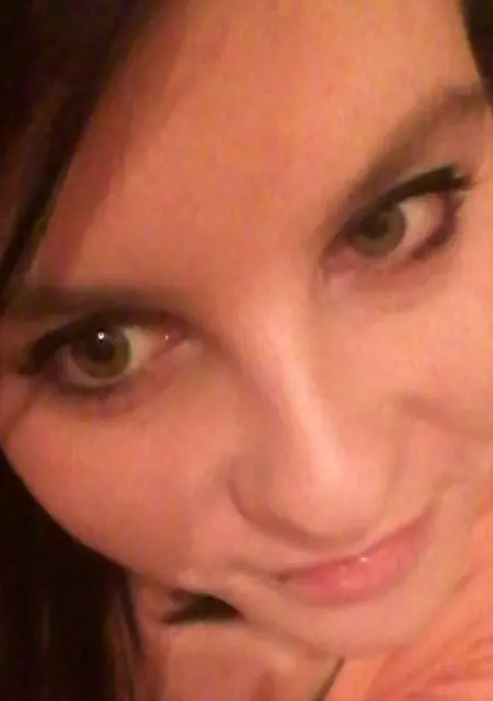 Я Снежана, 21, знакомлюсь для постоянных отношений в Чайковском