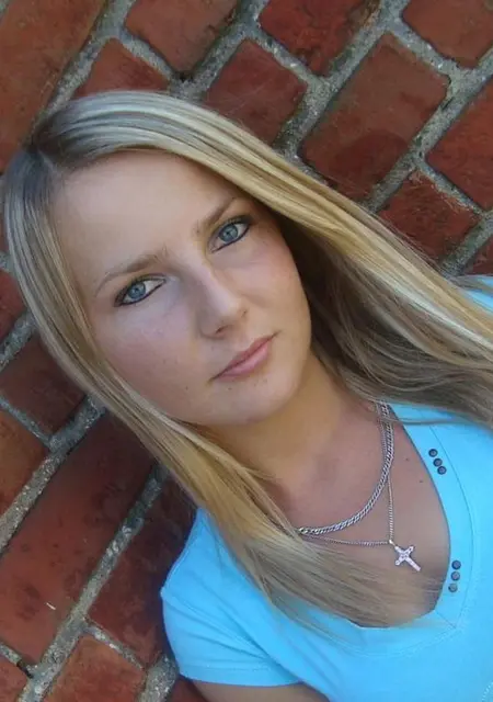 Юлия из Пугачева, мне 25, познакомлюсь для дружбы