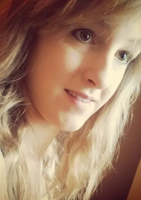 Я Валентина, 20, из Кольчугина, ищу знакомство для вирта