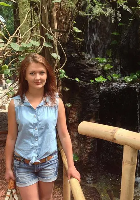 Инна из Коряжмы, мне 27, познакомлюсь для общения