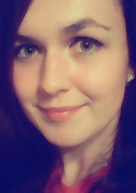 Я Надежда, 20, из Апатитов, ищу знакомства на одну ночь