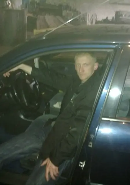 Я Александр, 37, знакомлюсь на одну ночь в Кирове