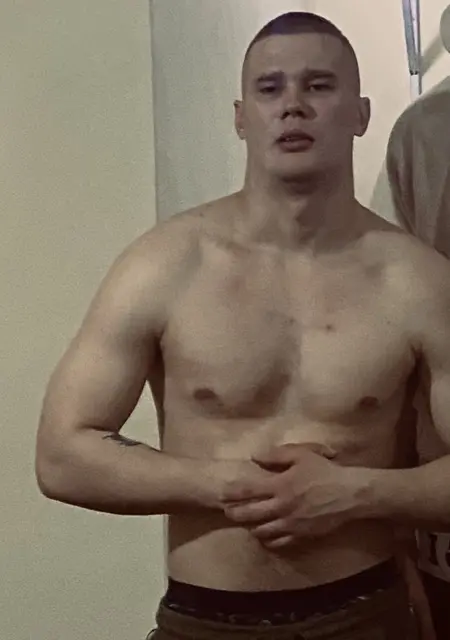 Кирилл из Чалтыря, мне 25, познакомлюсь на одну ночь