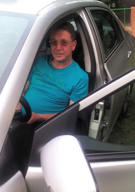 Я Михаил, 64, знакомлюсь для приятного времяпровождения в Санкт-Петербурге