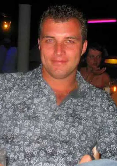 Олег из Зернограда, мне 44, познакомлюсь для вирта