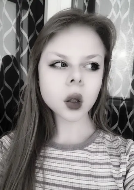 Я Даша, 21, из Омска, ищу знакомство для вирта