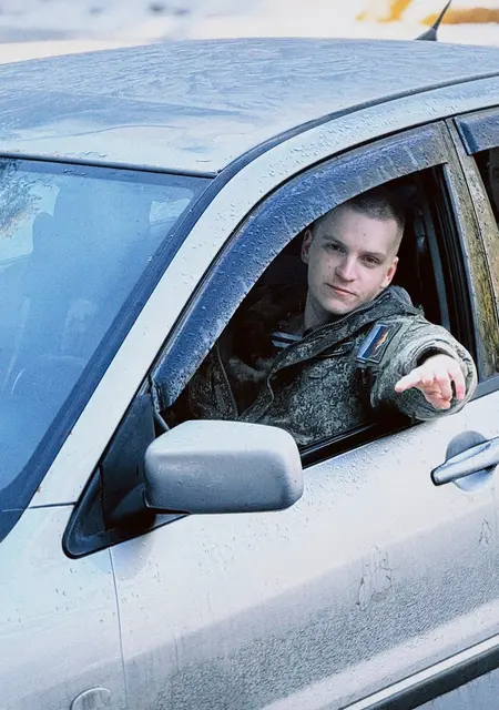 Дмитрий из Луги, мне 22, познакомлюсь для общения