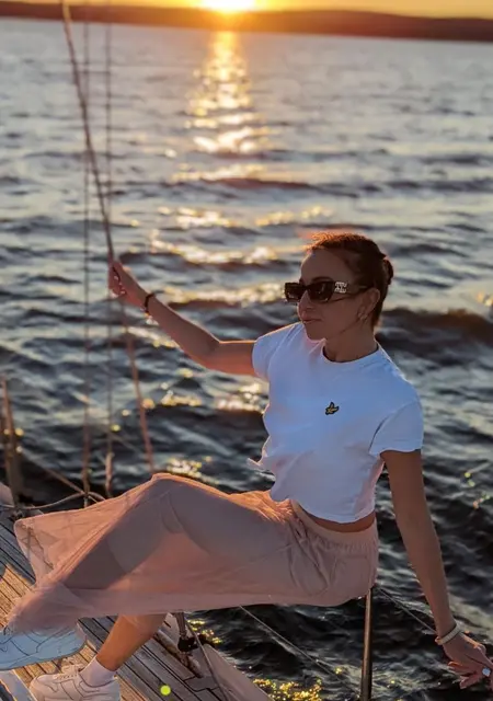 Я Лилия, 40, знакомлюсь без обязательств в Екатеринбурге