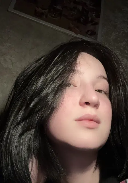 Вика из Красногорска, мне 19, познакомлюсь для открытые отношения