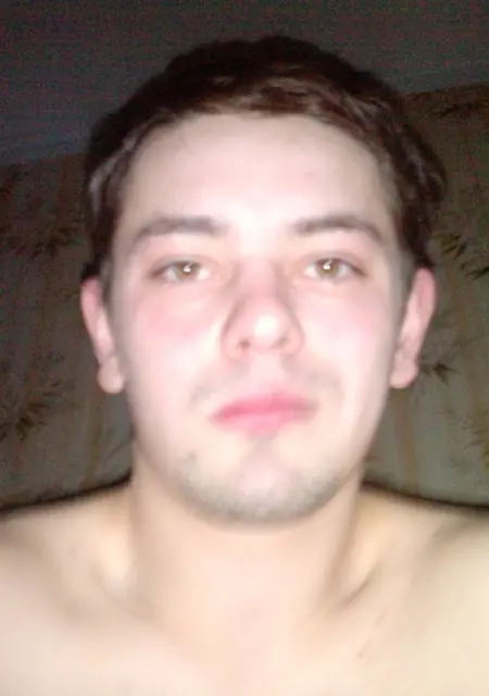 Я Виктор, 37, знакомлюсь для постоянных отношений в Магадане