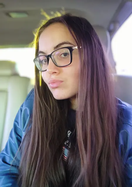 Я Olga, 25, из Новосибирска, ищу знакомство для приятного времяпровождения