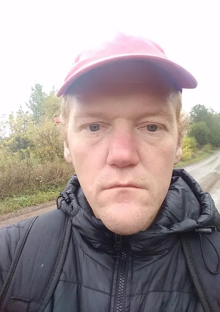 Андрей из Кунгура, ищу на сайте постоянные отношения