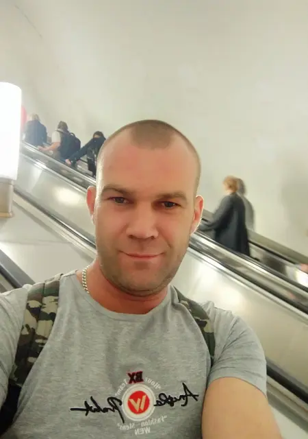 Виктор из Балашихи, ищу на сайте знакомства на одну ночь