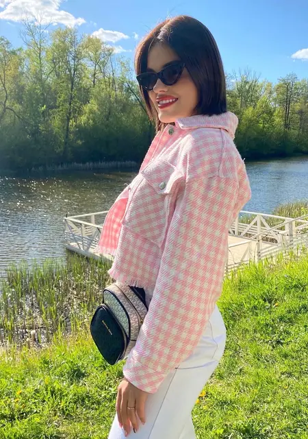 Кира из Казани, мне 28, познакомлюсь для приятного времяпровождения