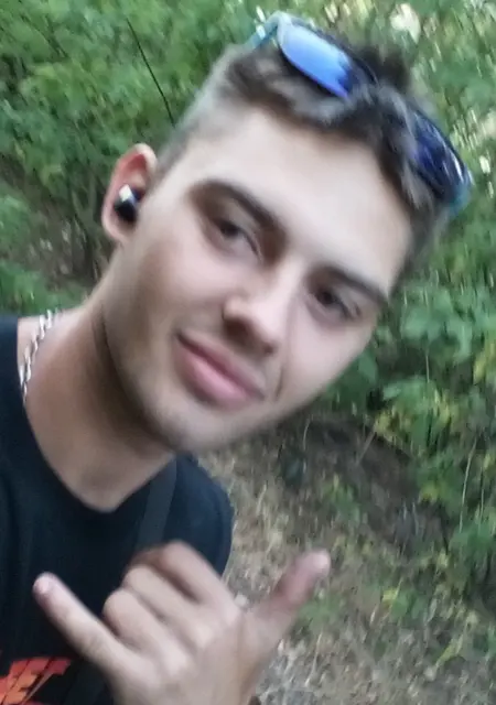 Роман из Москвы, ищу на сайте знакомства без обязательств