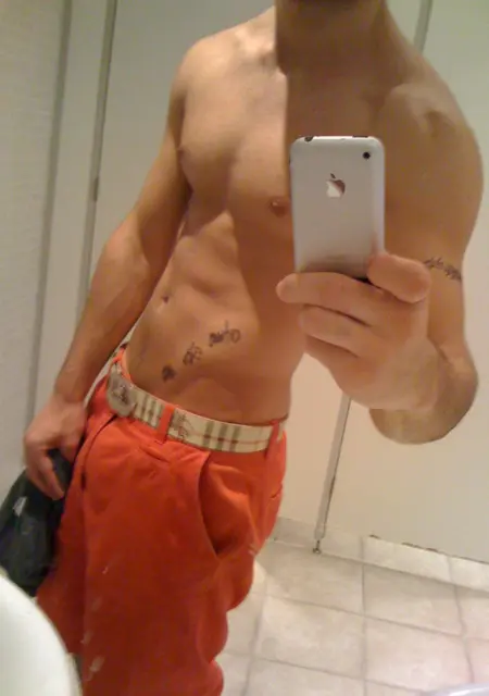 Roma из Апрелевки, ищу на сайте знакомства на одну ночь