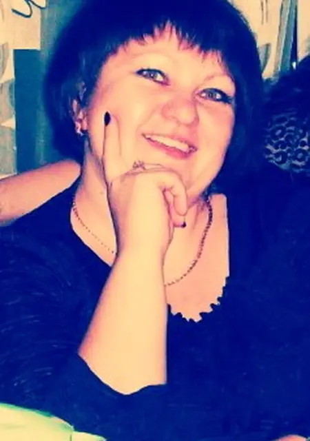 Лилия из Ноябрьска, мне 46, познакомлюсь без обязательств