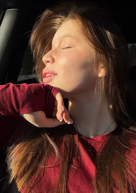 Я Ksenia, 19, знакомлюсь для дружбы в Перми