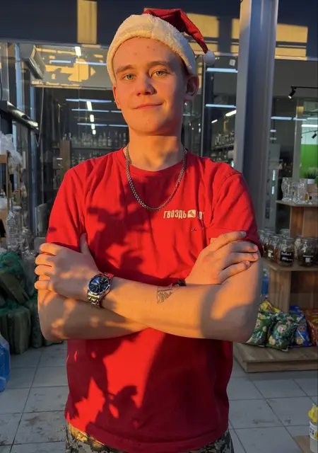 Матвей из Оренбурга, ищу на сайте знакомства на одну ночь