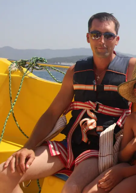 Я Дима, 47, из Астрахани, ищу знакомства без обязательств