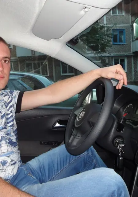 Игорь из Узловой, ищу на сайте постоянные отношения