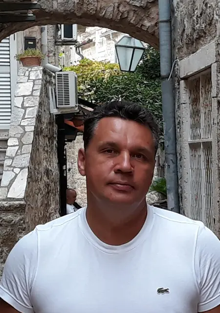 Болт из Якутска, ищу на сайте знакомства без обязательств