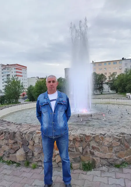 Сергей из Абакана, ищу на сайте знакомства без обязательств