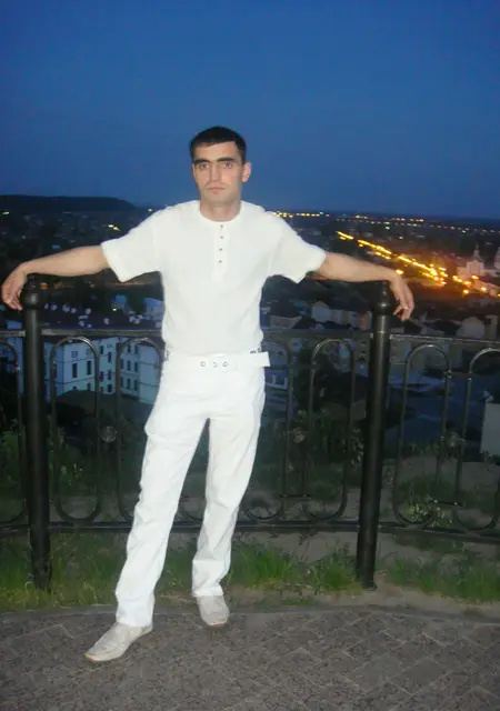 Я Samvel, 42, из Нового Уренгоя, ищу знакомство для общения