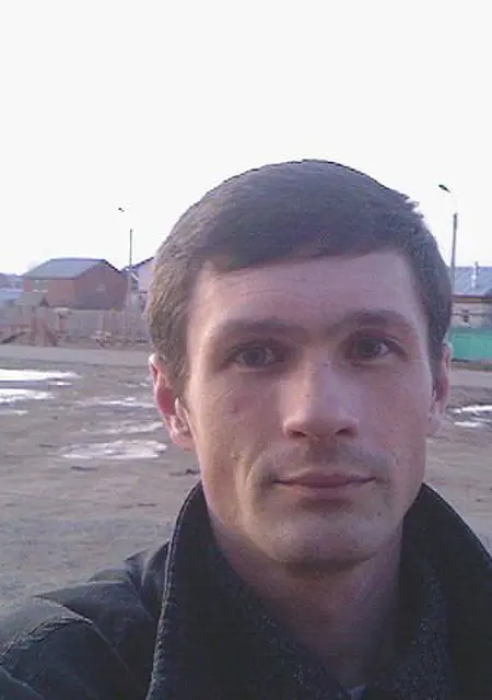 Я Maksim, 43, знакомлюсь без обязательств в Уфе